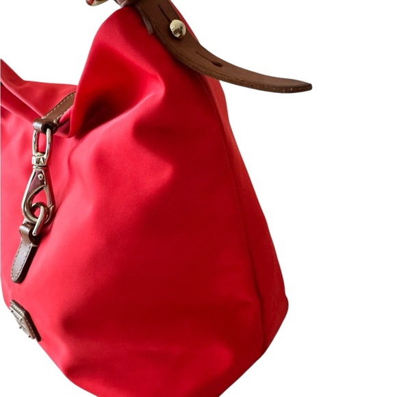 Dooney & Bourke Windham Annie Sac Red Shoulder Hobo Crossbody Bag Casual - Picture 4 of 16